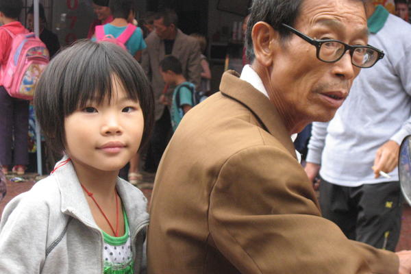 granddaughtergrandfather